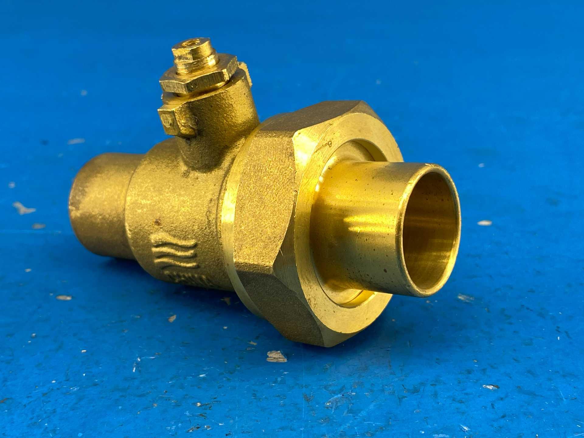 IMI Flow Design UBM0075S UBM Compact Shut-Off Ball Valve 3/4" S x 3/4" S Brass 400 WOG 600 PSIG @ 250F (No Handle)