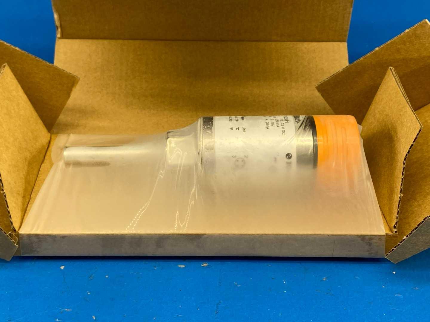 ifm TN2531 Electronics Efector600 Temperature Sensor (Replaced by the TN2511)