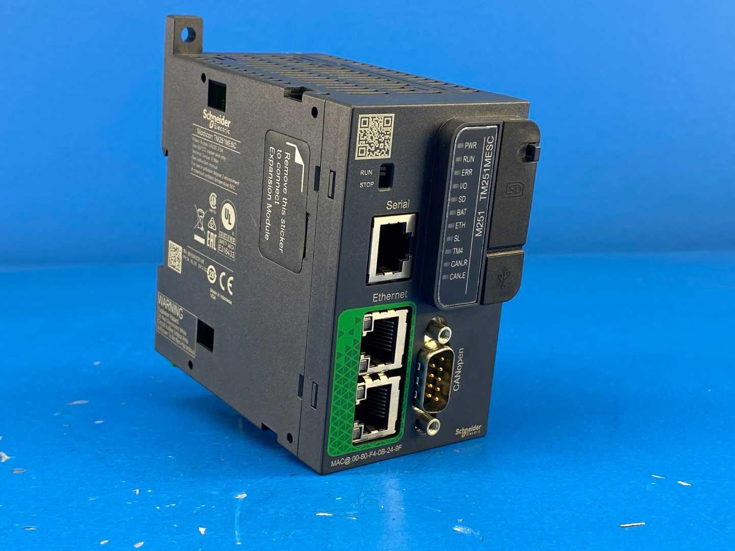 Schneider Electric TM251MESC Modicon Controller | M251 Ethernet + CAN | 24VDC, PV:04 RL:05 SV:2.52 T
