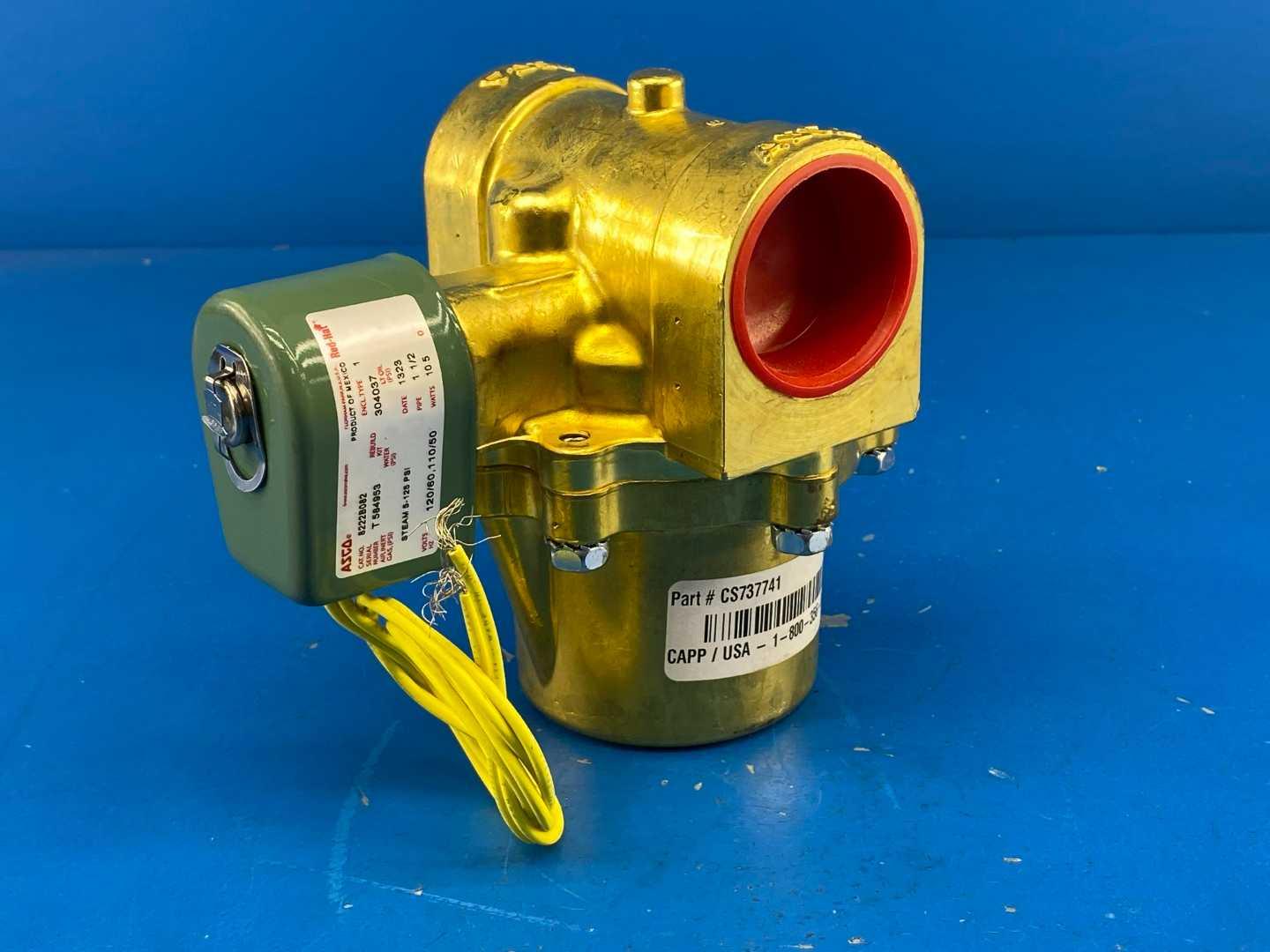 Asco 8222B082 Red-Hat Solenoid Valve 10.5Watts 1-1/2" Pipe Size 110/120V 5-125 Steam PSI