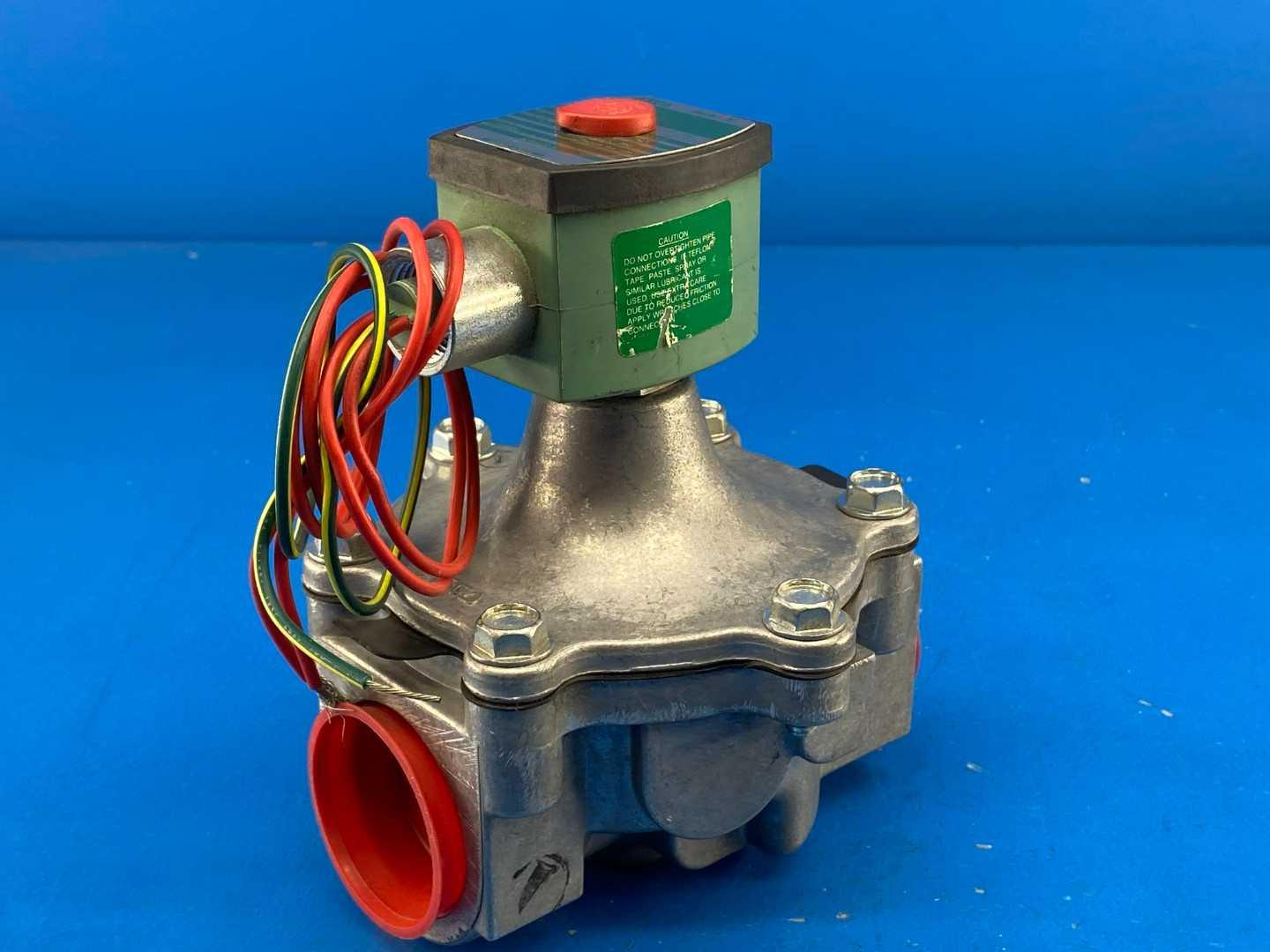 Asco 8215G070VH Red-Hat Solenoid Valve, 1-1/2" NPT, Normally Closed, 120V AC