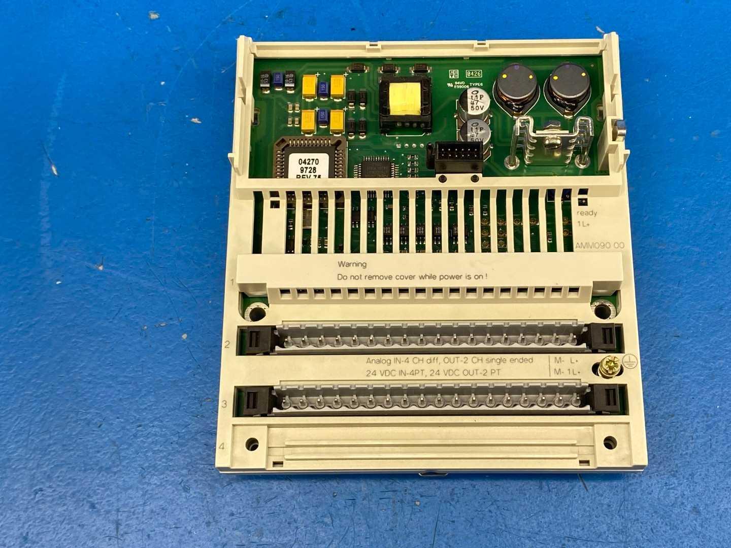 Schneider Electric 170AMM09000 (100029) TSX Momentum