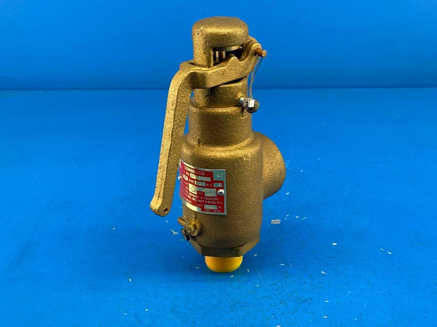 Conbraco 29-303-35 3/4" Size x 3/4" Seat Dia. Safety Relief Valve 150PSI Capacity 1223 LBS/HR