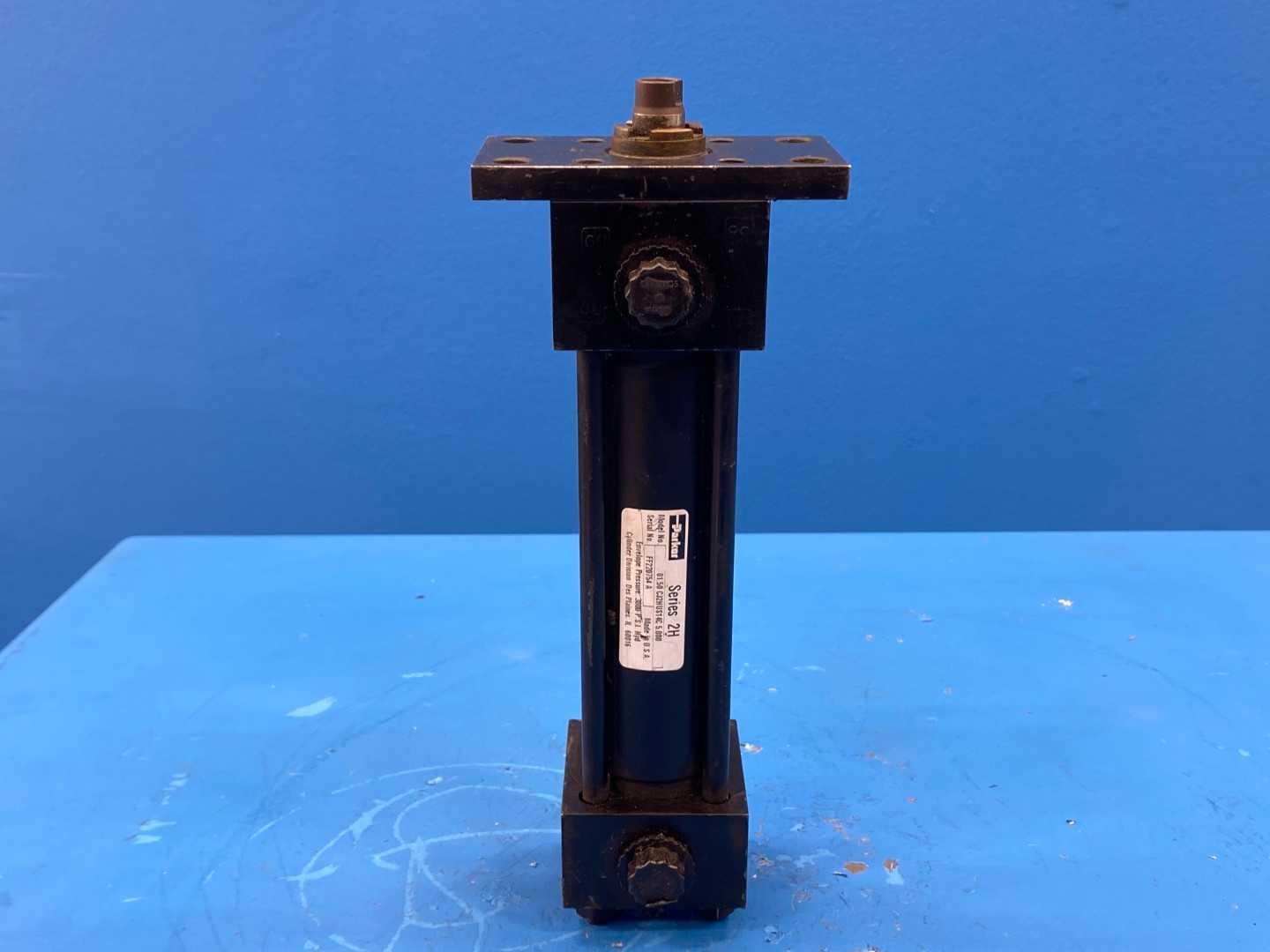 Parker 01.50 CJ2HUS14C 5.000 Series 2H Hydraulic Cylinder 1.5" Bore 5" Stroke 3000 PSI HYD