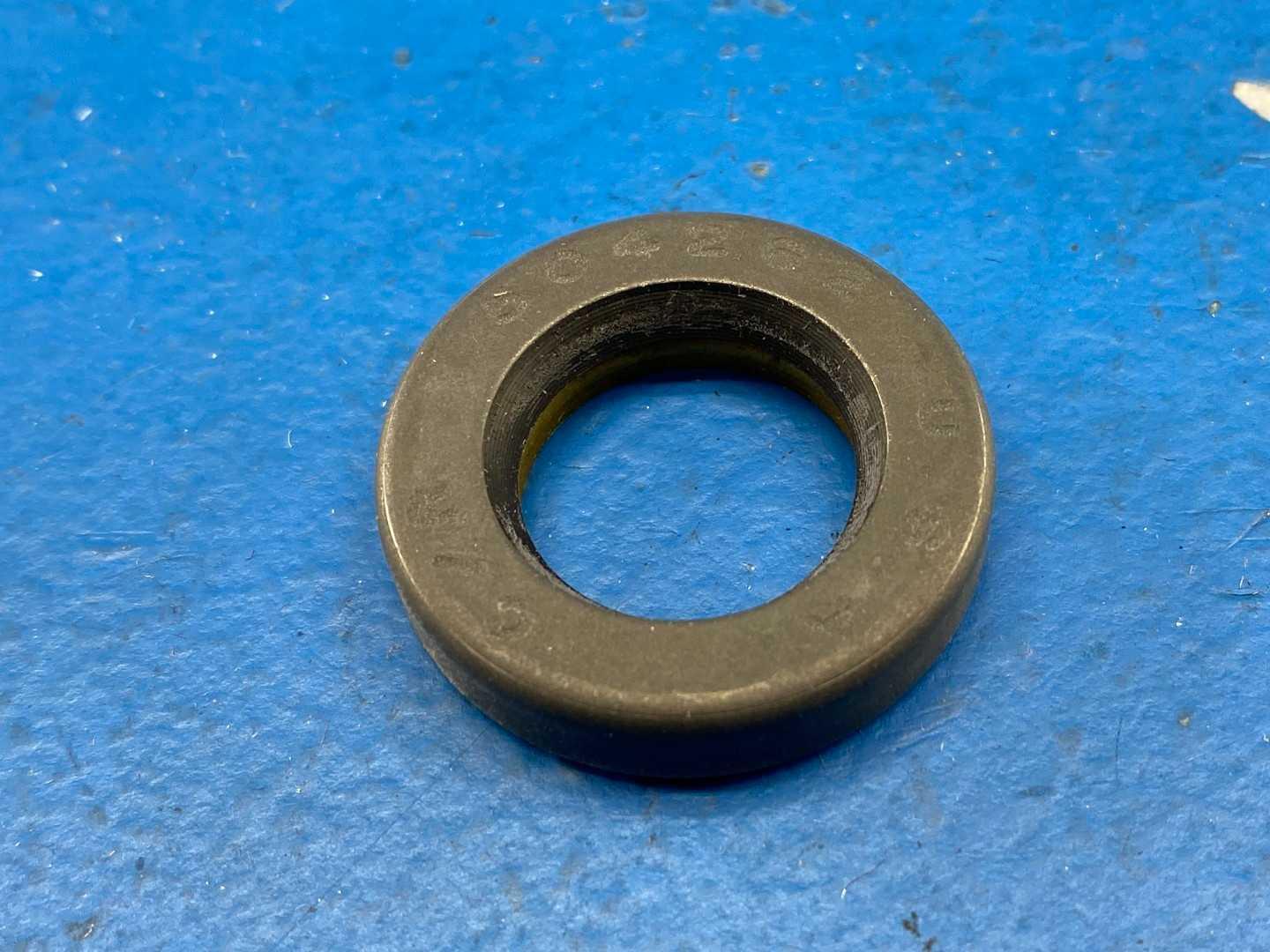 Chicago 504262 Rawhide , Radial Oil Seal Joint, Precision Fit, Durable Construction, Commonly Used in Machinery