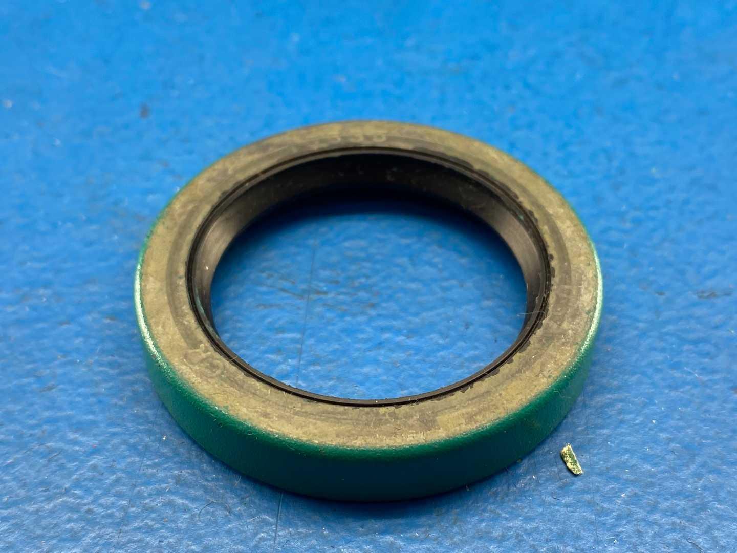 SKF 13535 Oil Seal, Inner Diameter 35mm, Outer Diameter 50mm, Width 7mm, Nitrile Rubber Material