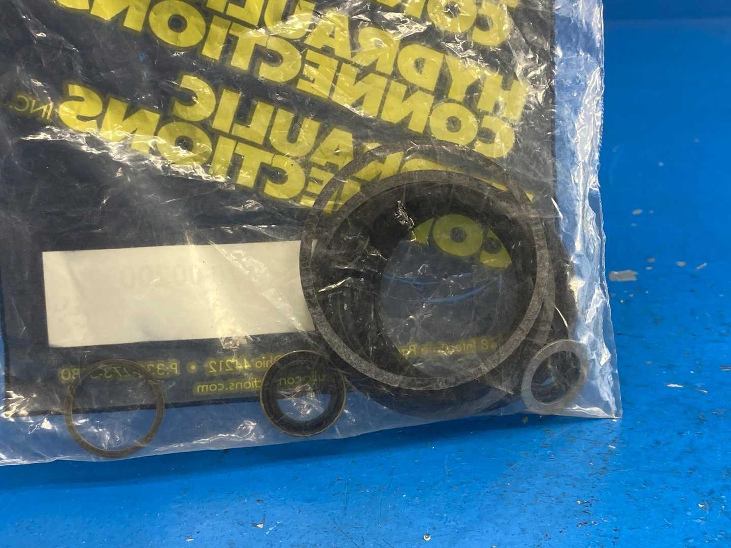 Hydraulic Connections 720-00200 Seal Kit, Replacement for systems, durable components.