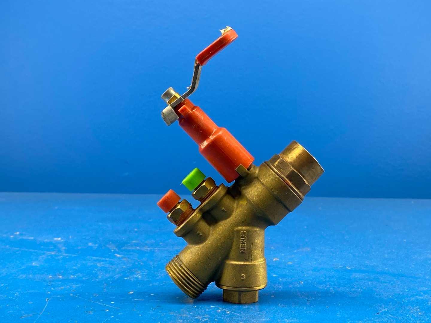 Nexus Valve, Inc. UM+075LS-050M-025-N-E 3/4"LS x 1/2"M 2.5GPM Automatic Flow Control Ball Valve UltraMatic Series 600WOG PN40
