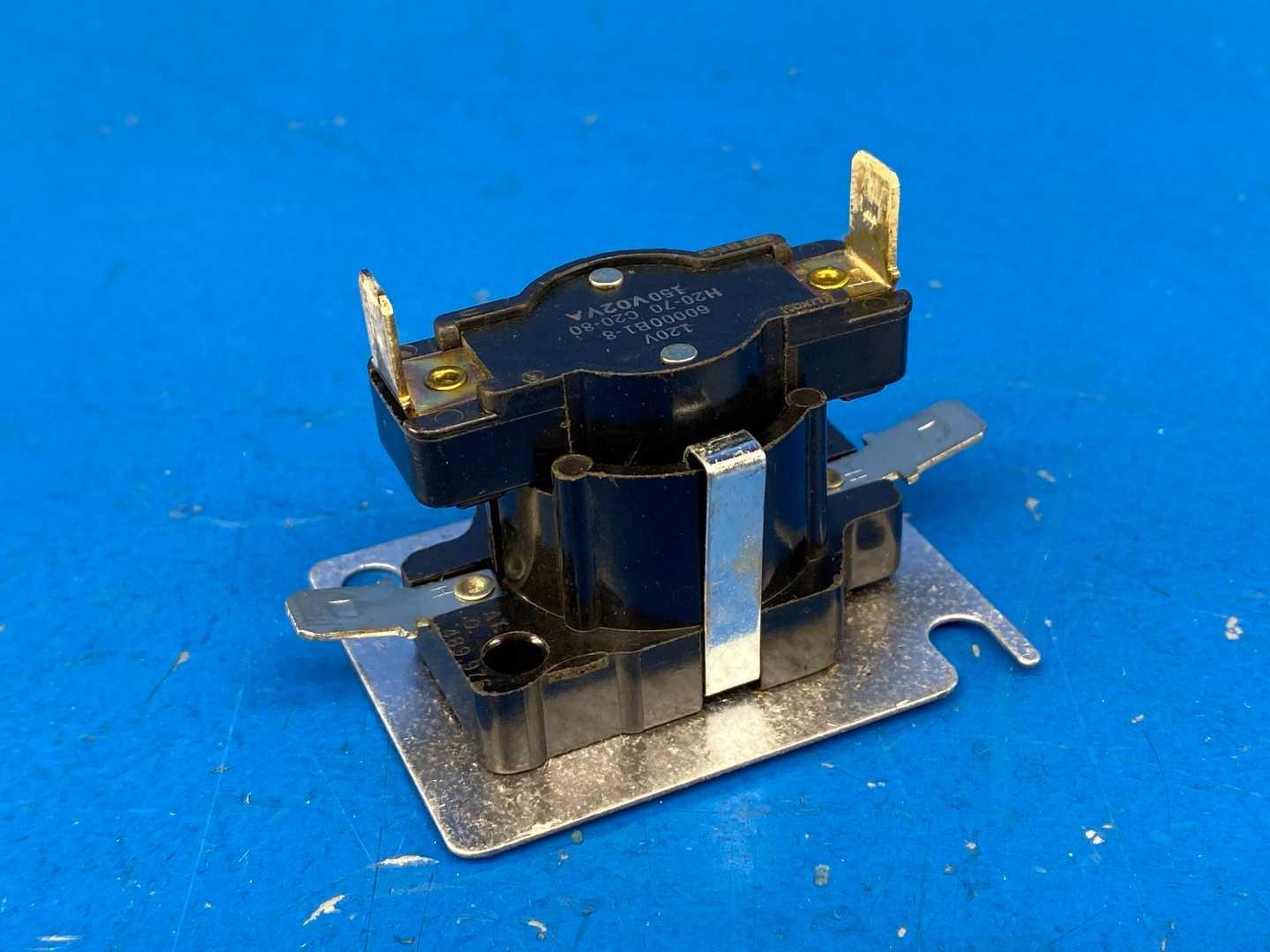 Trane RLY00960 RLY-00960 30A 120V General-Purpose HVAC Relay 4-Blade