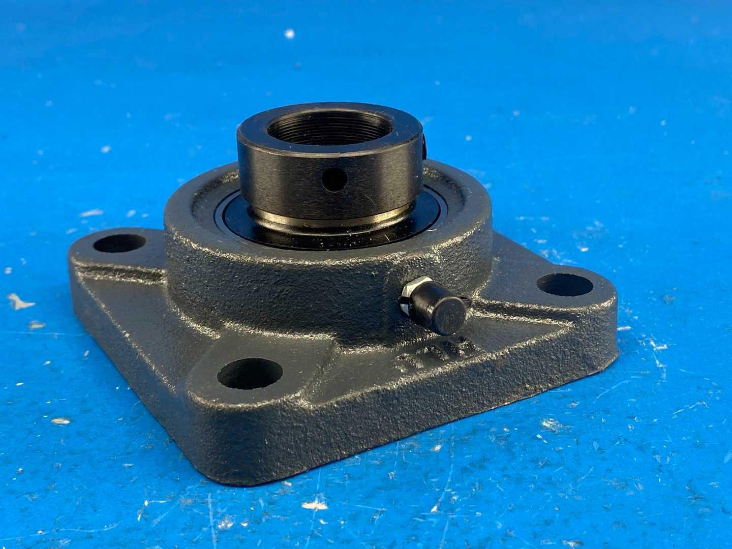 HLU NANF205-16 NANF2065-16 4-Bolt Flange Eccentric Locking Collar Bore Dia 1"