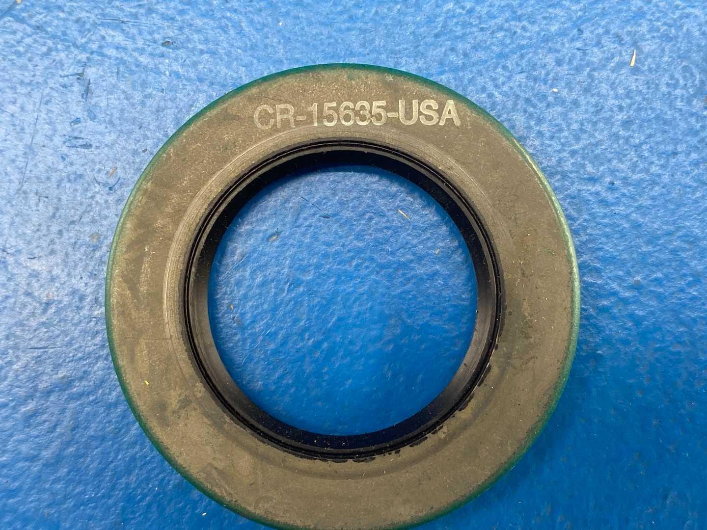 Chicago 15635 Rawhide Oil Seal Joint Radial