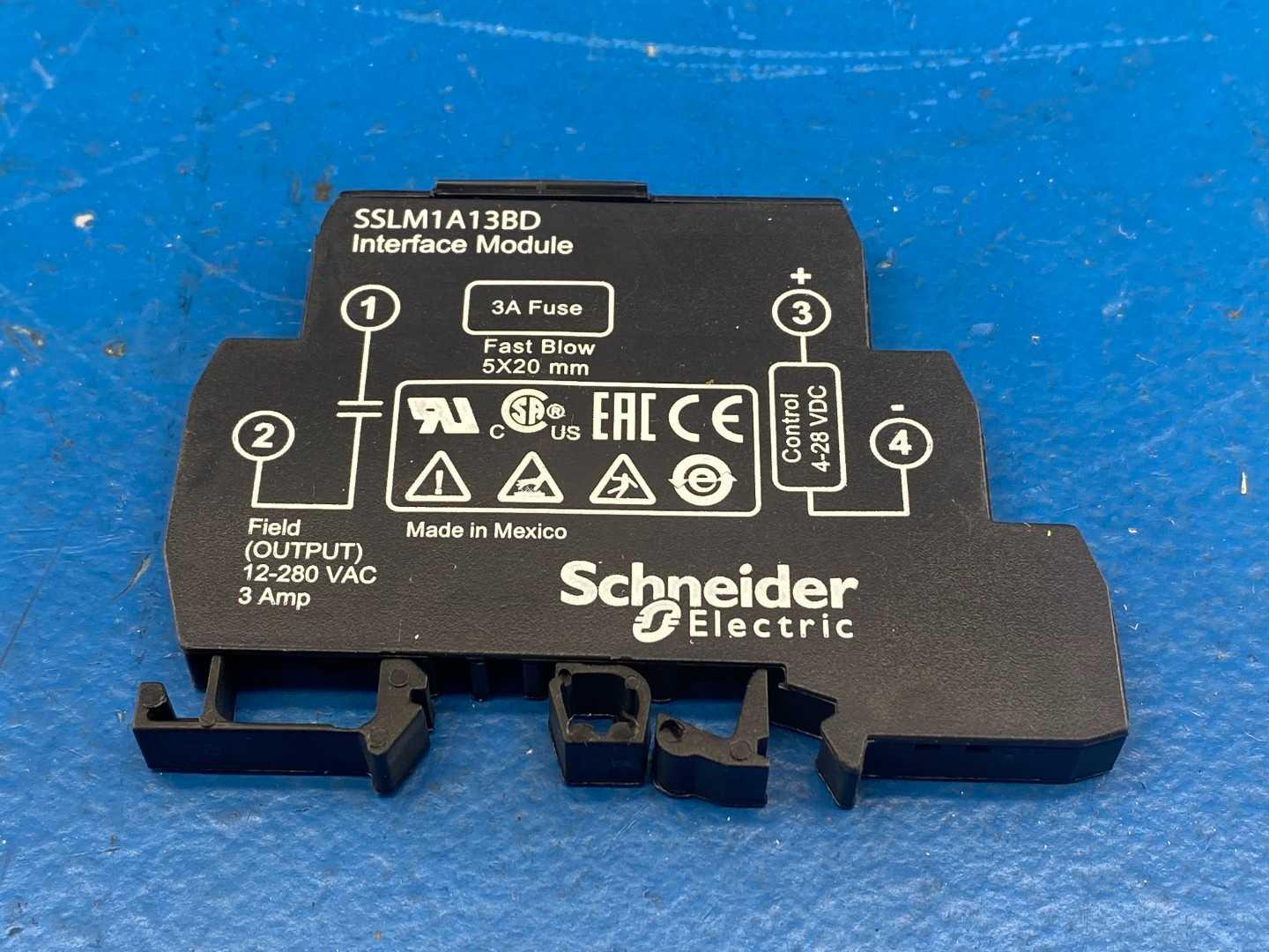 Schneider Electric SSLM1A13BD Interface / SSR Output Module