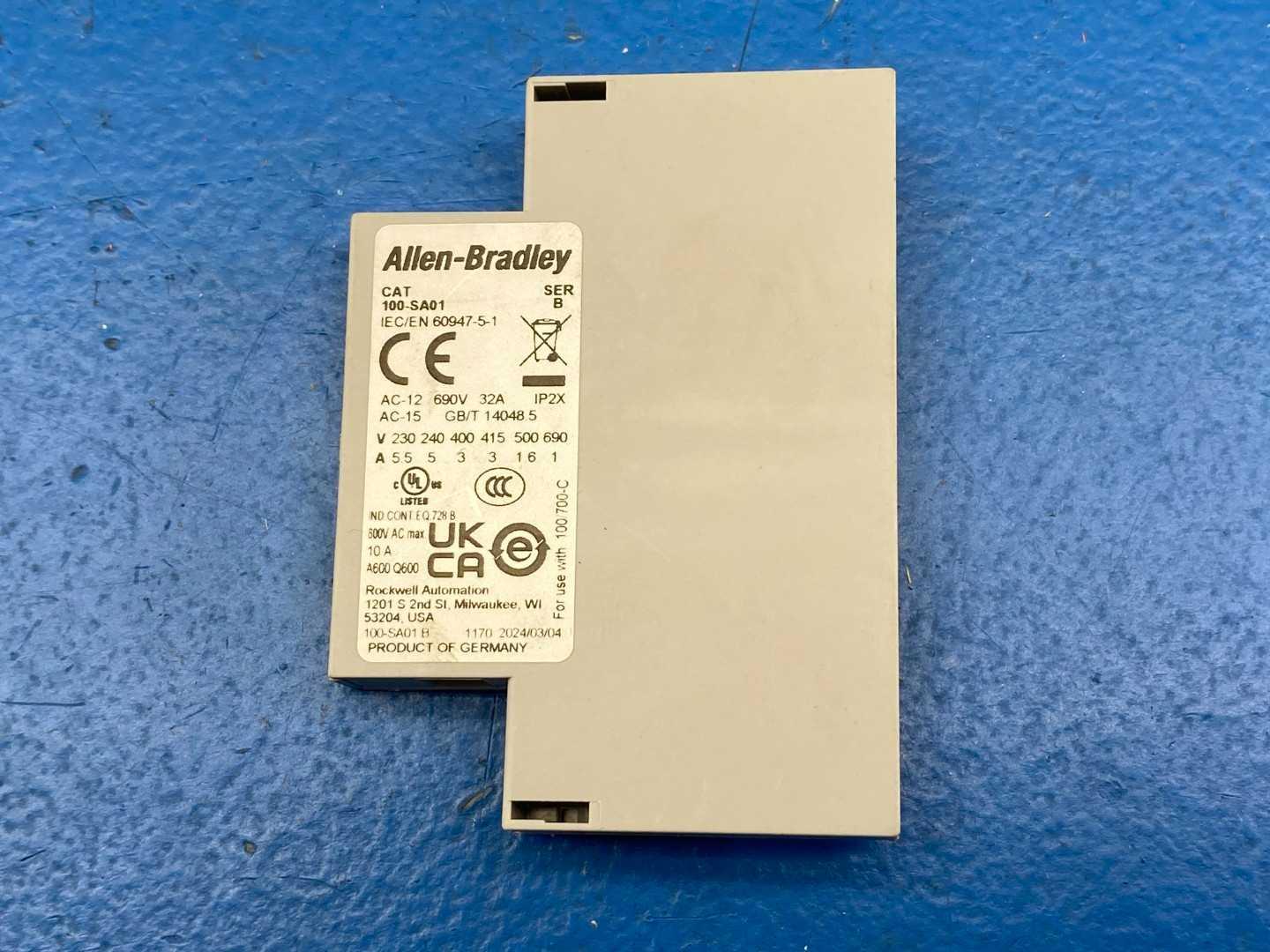 Allen-Bradley 100-SA01 Auxiliary Contact Block 1NC Side-Mount 10A 600V AC Max IEC/EN 60947-5-1 Series B