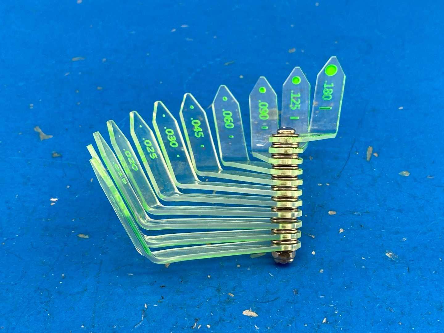Gould-Bass TAM 190466 Swing Away Crack Comparator .005-.180 Fluorescent 11 Leaf