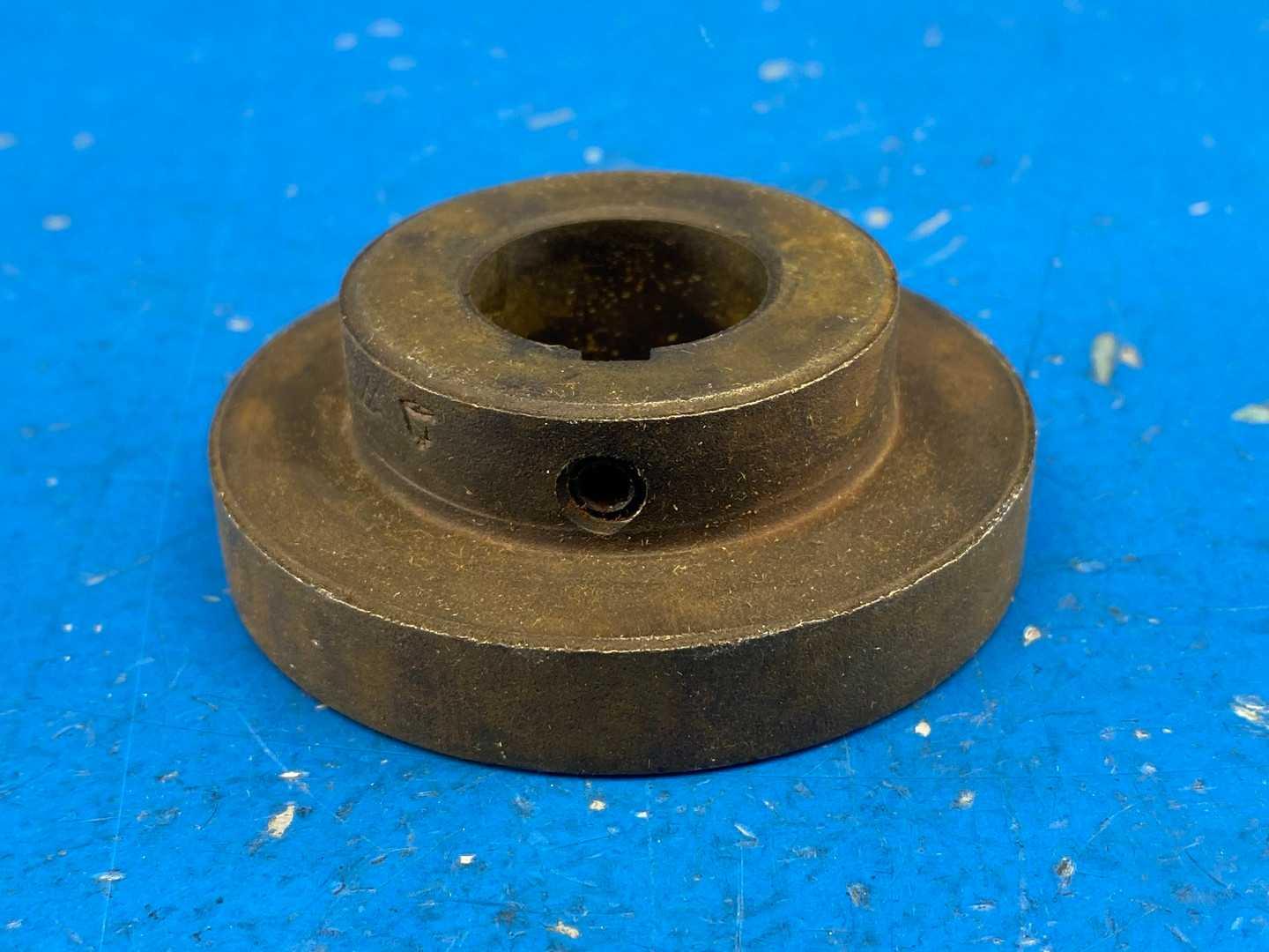 Martin Sprocket & Gear 4J 7/8 Quadra-Flex Sleeve Coupling Flange Size 4, 0.8750" Bore
