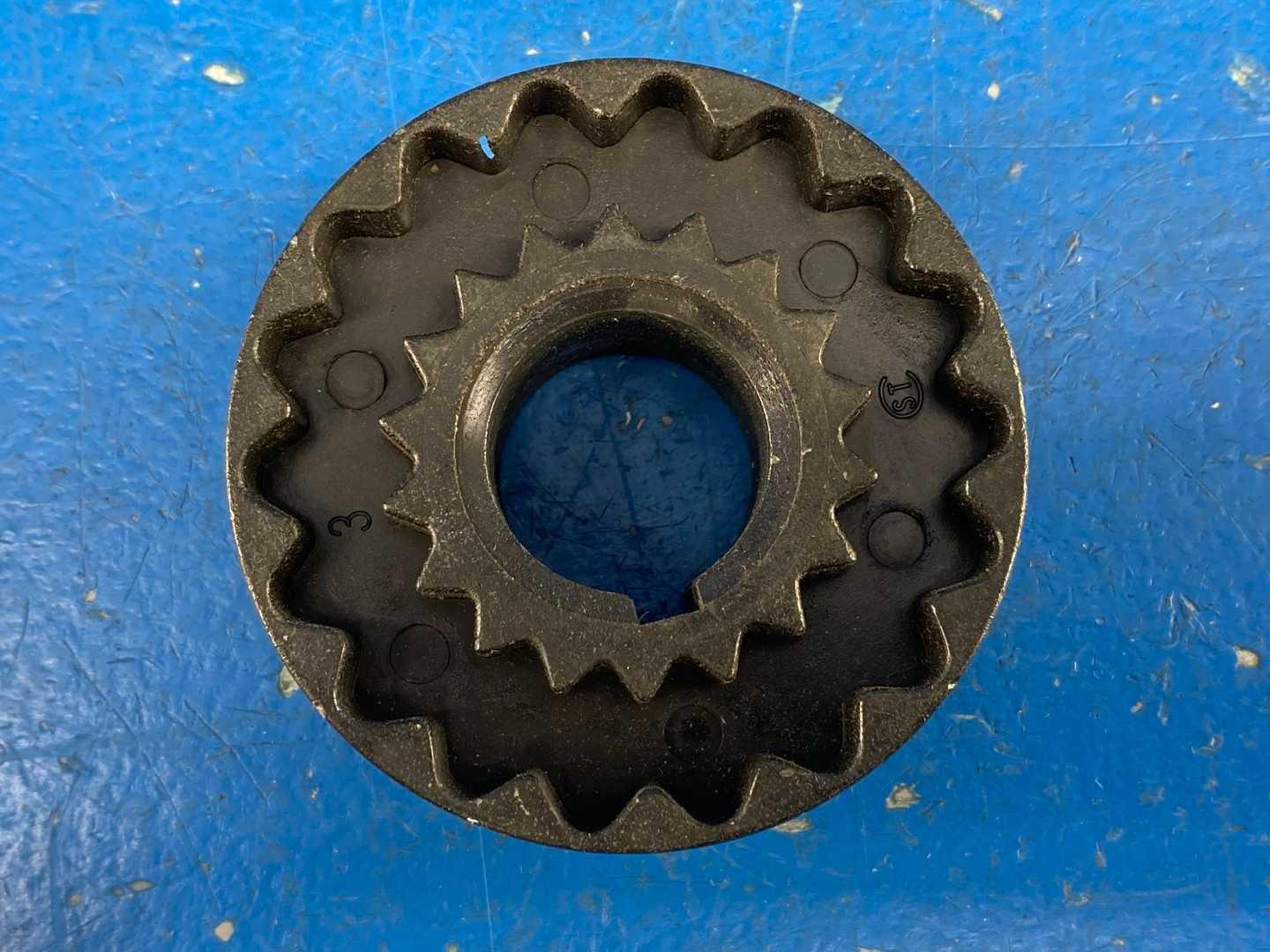 Eaton ELW-4JX7/8 (LJ4) Flexible Coupling Flange, 7/8" Bore, 7600 Max RPM