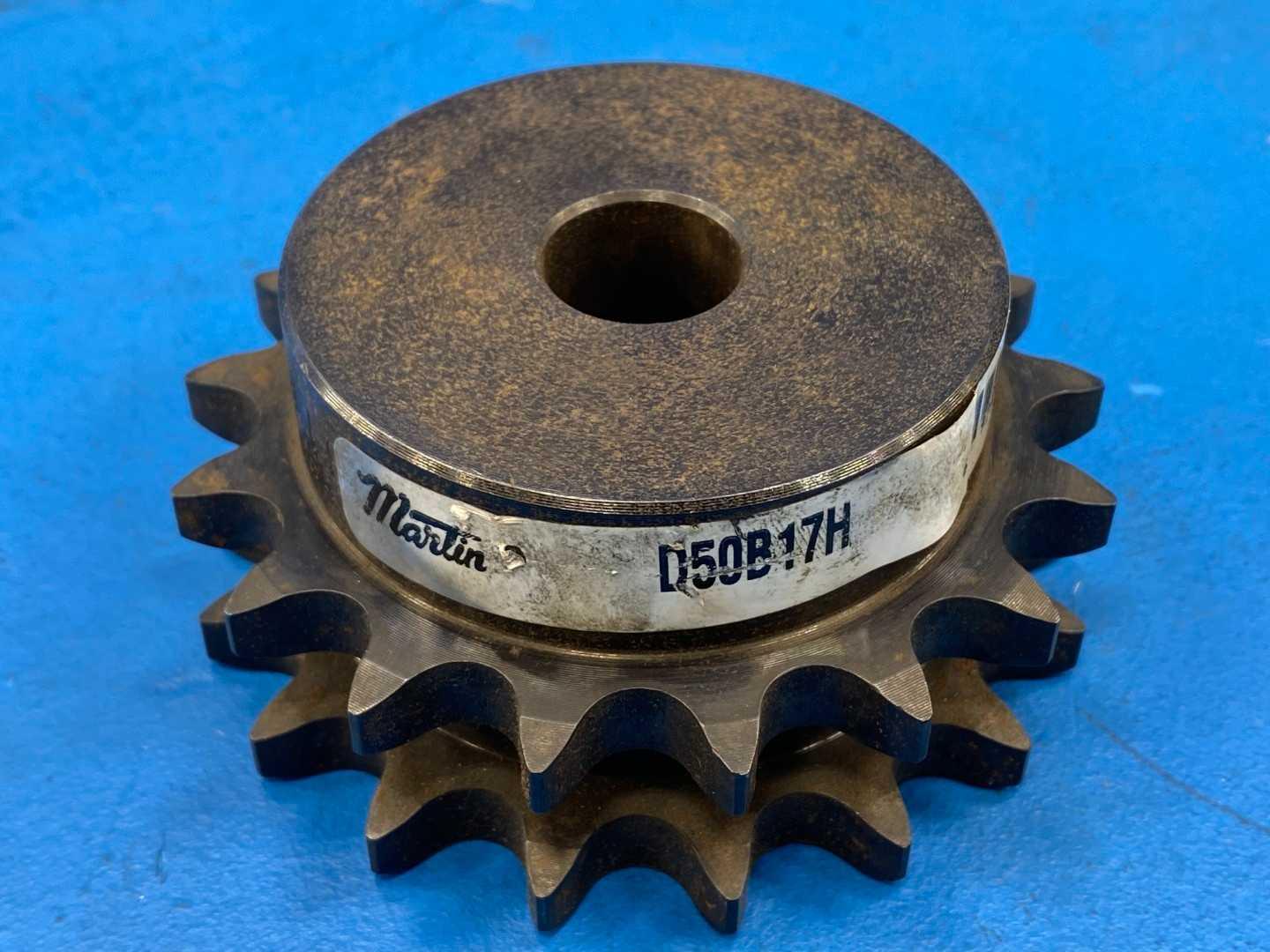 Martin Sprocket & Gear D50B17H Double Roller Bored to Size - B Hub, 17 Teeth, 0.75 in Stock Bore, Steel Material