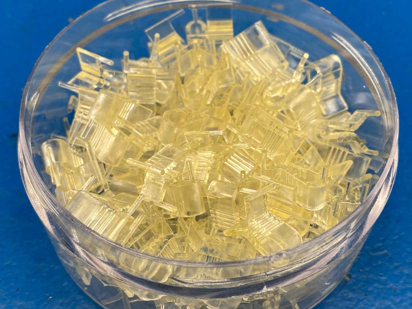 Buehler UniClip 20-5100-100 Transparent Plastic Specimen Mounting Support Clips (100 Pcs)