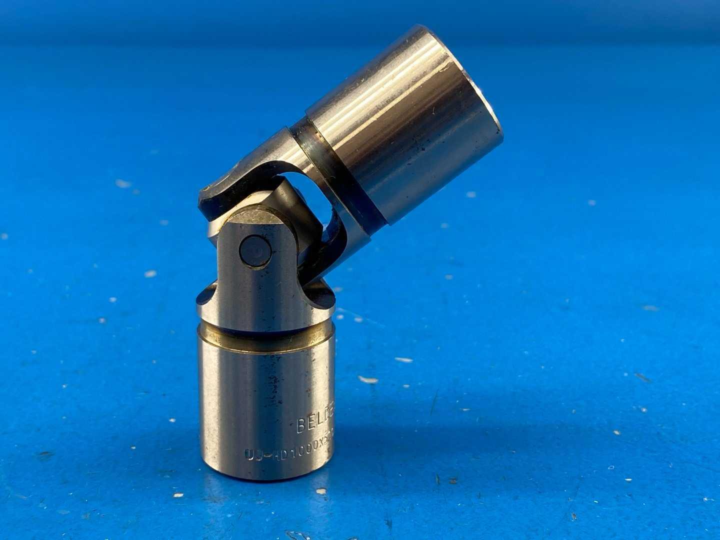 Belden Universal UJ-HD1000X500, Steel Universal Joint 1" OD x 1/2" Bore