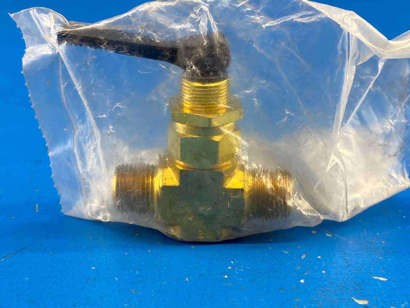 Swagelok B-1GM6 3/8" Brass Toggle Shut off Valve