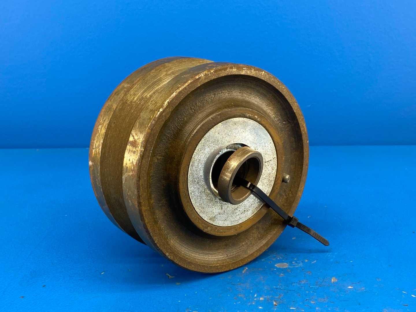 Albion VH0650850 Industries Drop Forged V-Groove Steel Caster 5" x 3"