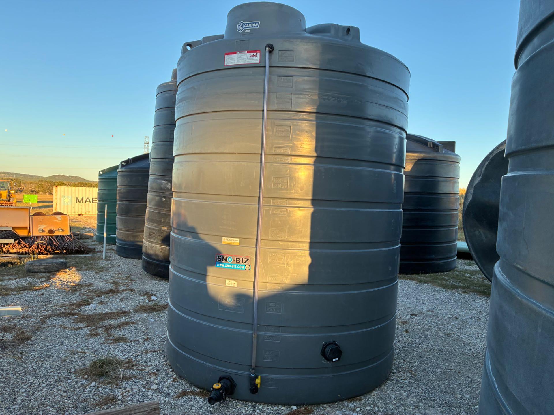 Enduraplas THV03000GY 3,000 Gallon Flat Bottom Storage Tank - Gray