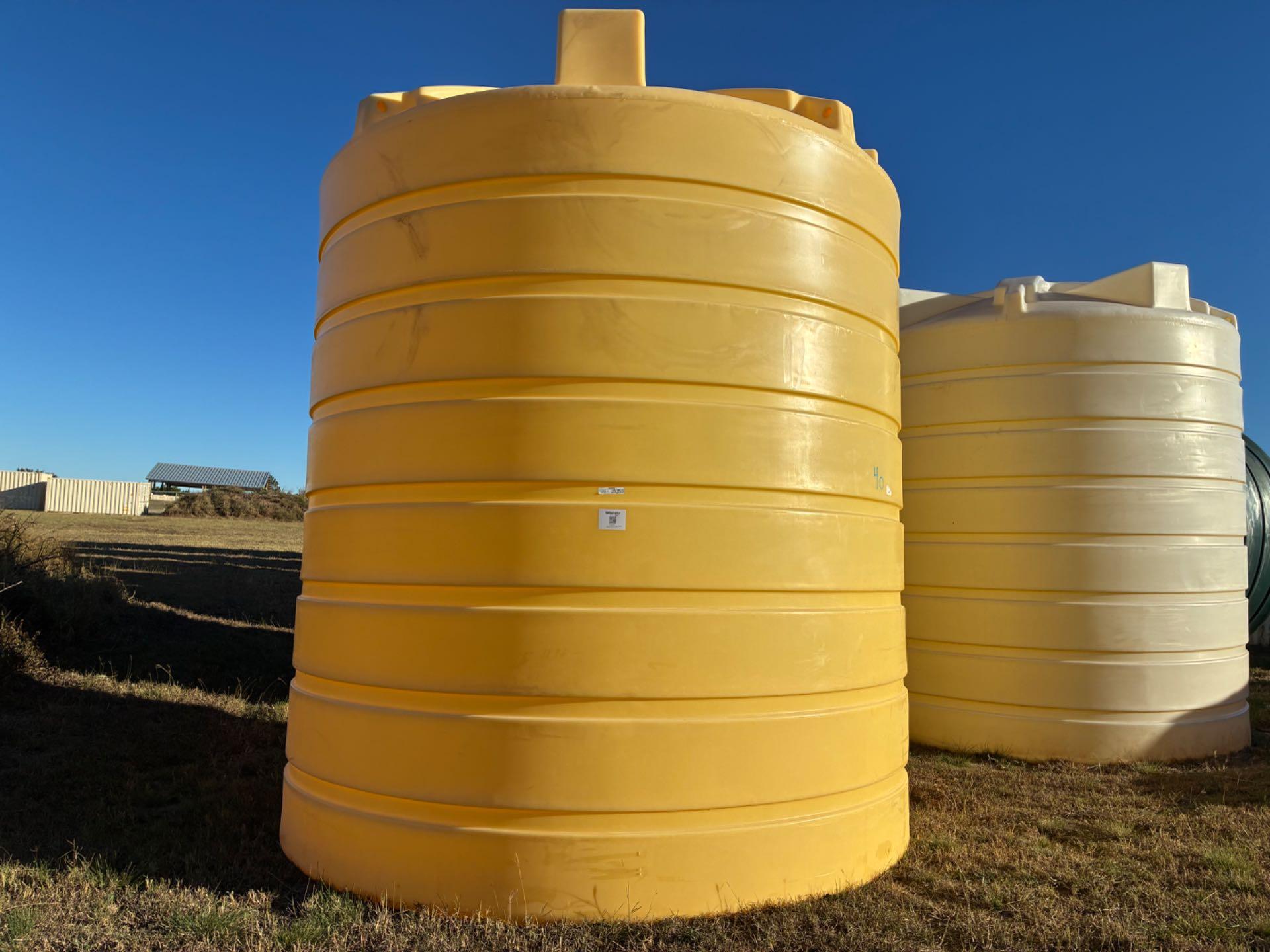 Enduraplas THV06250YW 6,250 Gallon Flat Bottom Storage Tank - Yellow